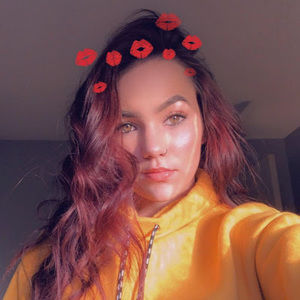 Meet your Posher, Alana